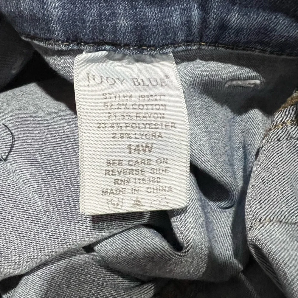Judy Blue Pull On Flare Leg Jeans Plus Size 14W